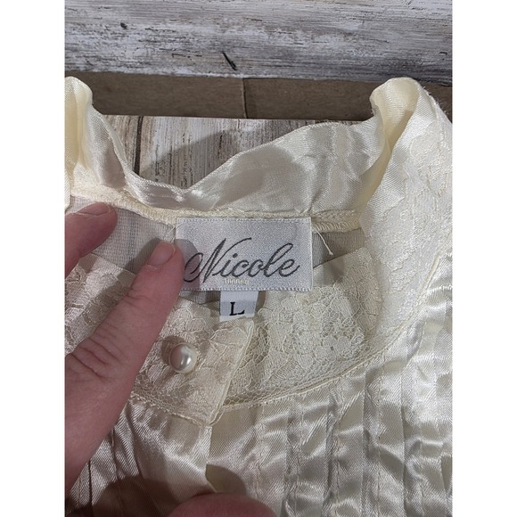 Nicole Intimates Vintage Cream Satin Lace Pleated Nightgown Long Sleeve L - Picture 4 of 9